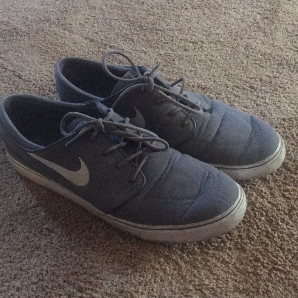 Nike Skateboarding Grey Shoes